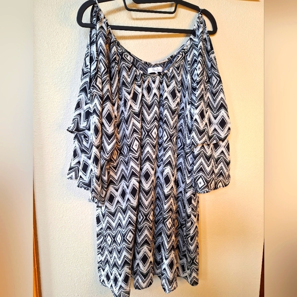 Parker 100% Silk Cold Shoulder Agave Mini Dress. Womens siz M - Picture 1 of 8